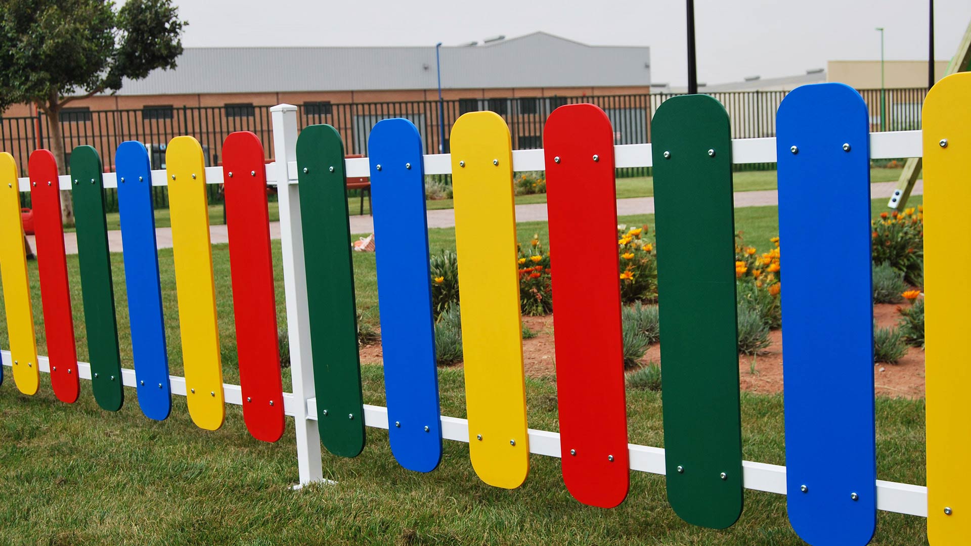 vallas en mobiliario urbano