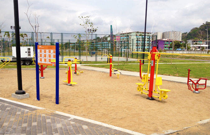 15 04 14 mobipark panama cinta costera 004