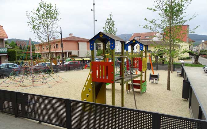 20 4 17 xardin rua damas apostolicas nigran pontevedra 01