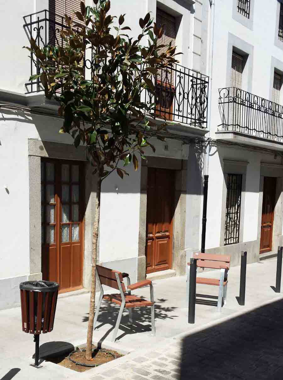 22 9 17 sillones banco alameda villanueva cordoba 1